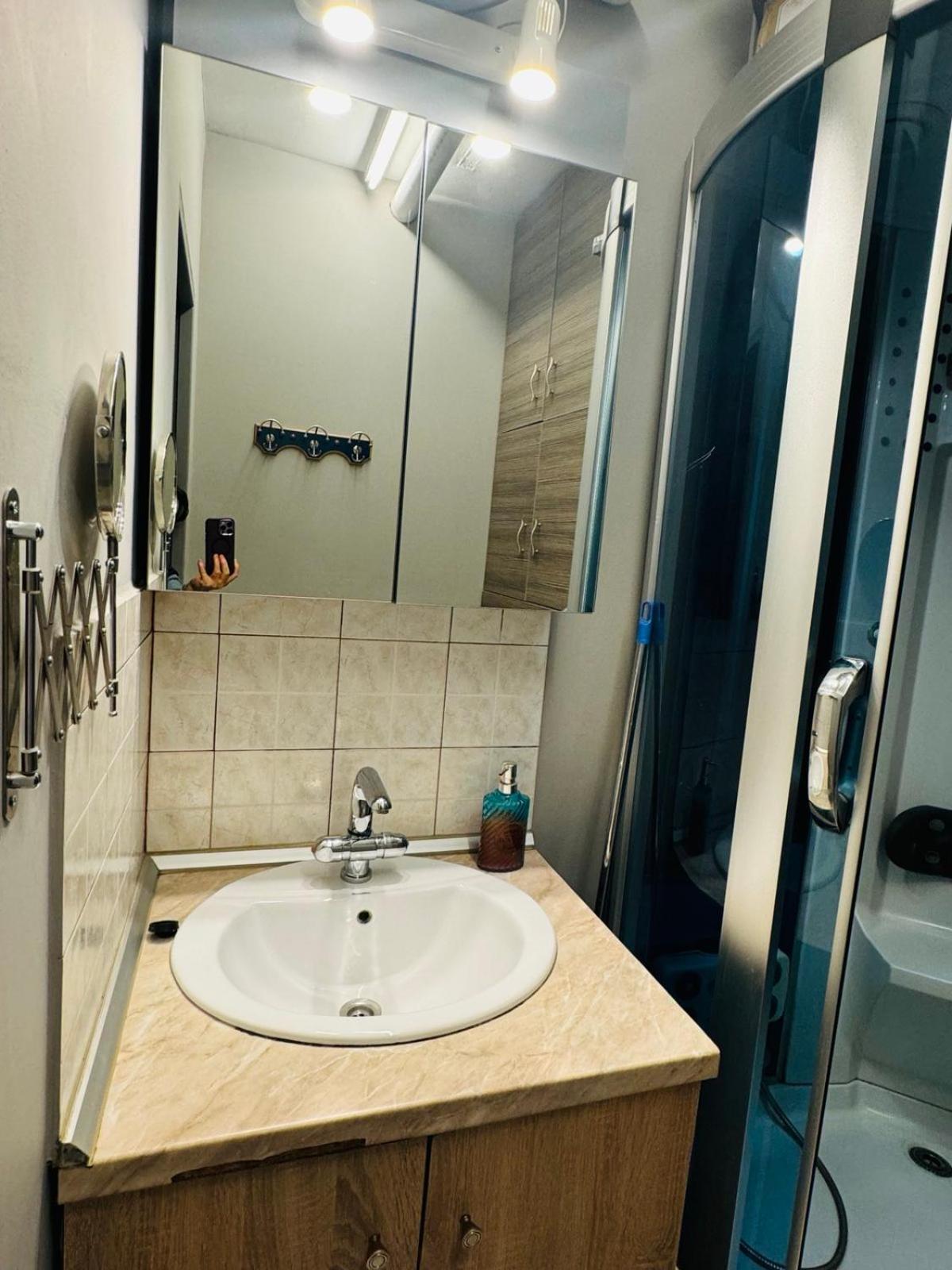 Day In Athens 2 Apartment Luaran gambar